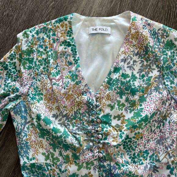 EUC The Fold London Lochaline Floral Midi Dress US size 8 Button Viscose Wedding - Picture 3 of 16
